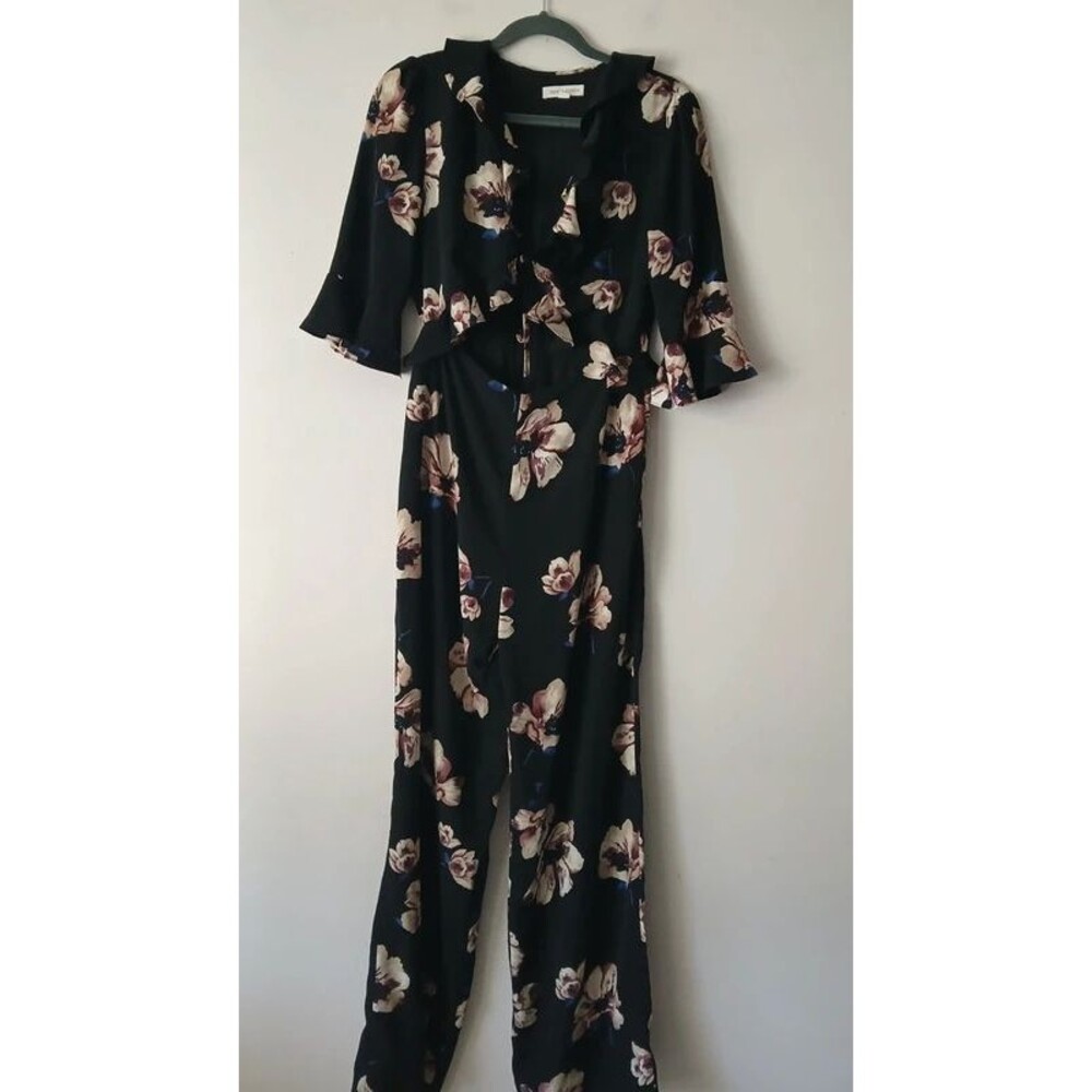 Honey Punch floral jumpsuit size M